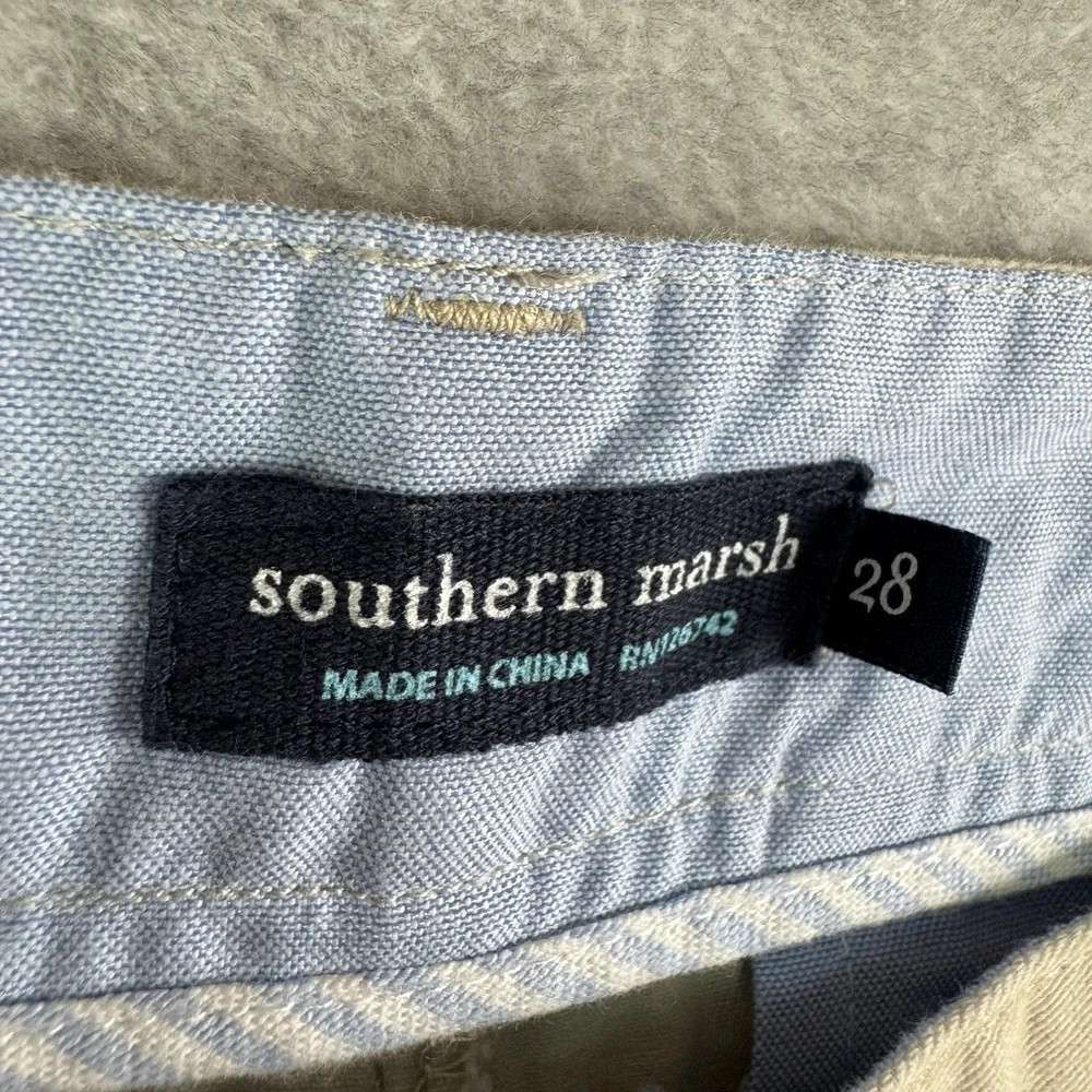Southern Marsh Shorts Mens 28 Khaki Performance Flat Front Pockets Preppy